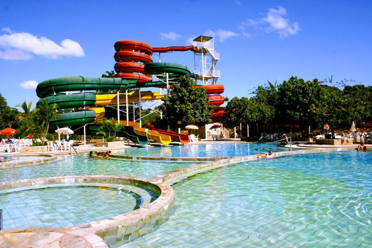 Diroma Com Um Dia No Acqua Park, Splash E Slide * Caldas Novas