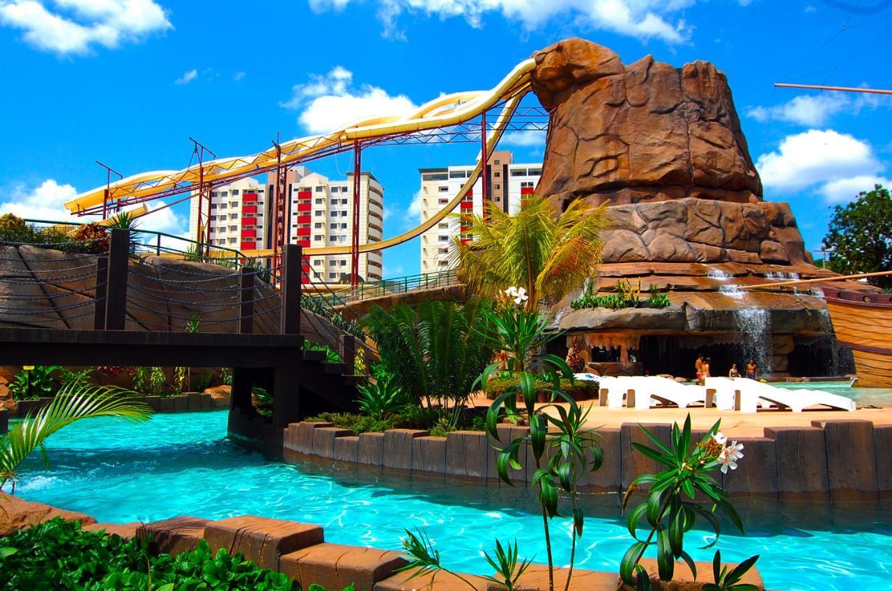 Diroma Com Um Dia No Acqua Park, Splash E Slide