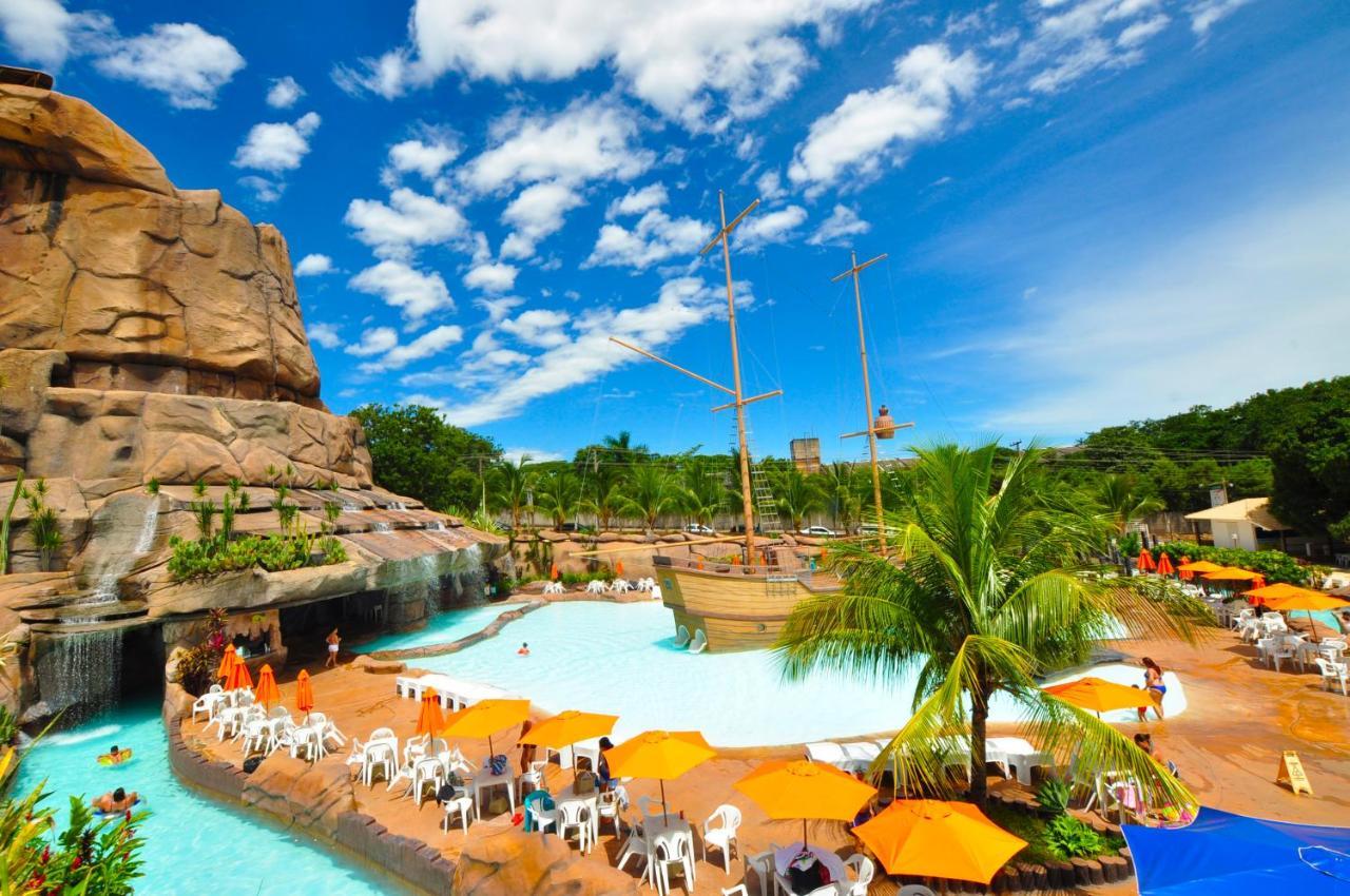 Diroma Com Um Dia No Acqua Park, Splash E Slide Caldas Novas