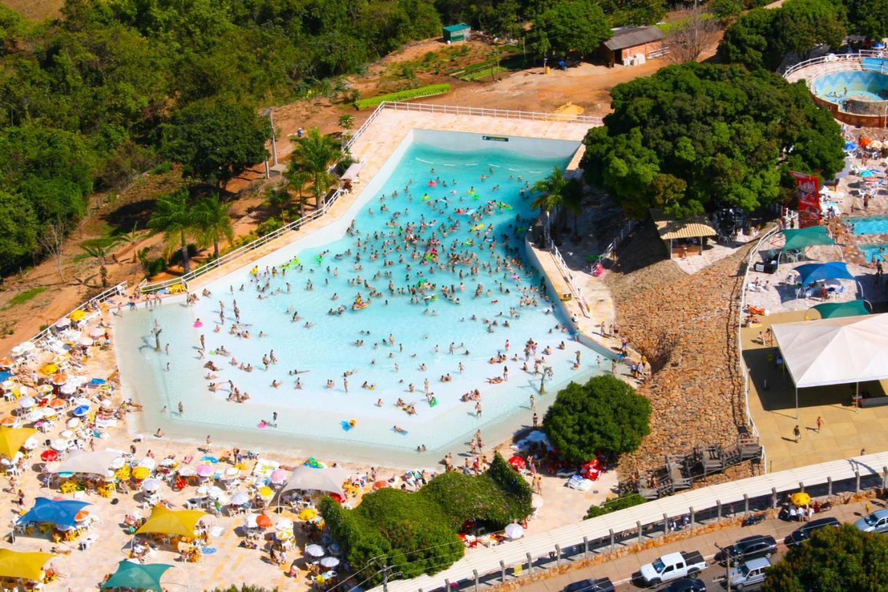 公寓 Diroma Com Um Dia No Acqua Park, Splash E Slide Caldas Novas